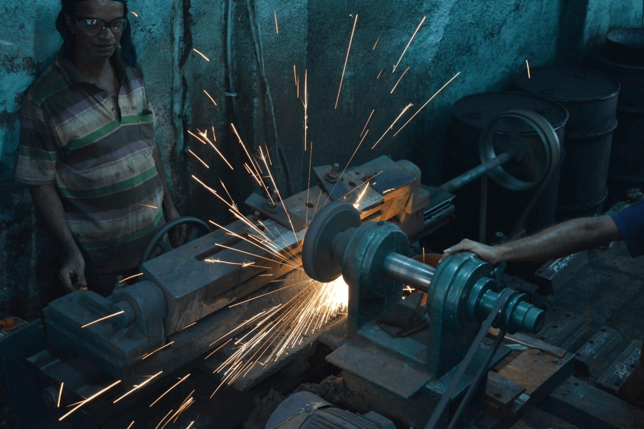 Small-Scale Engineering Units in Dharavi