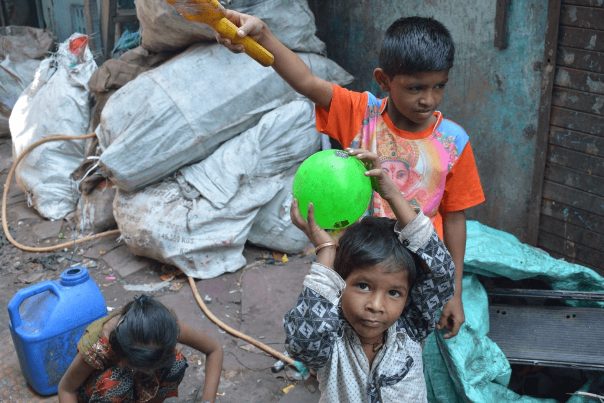 Understanding Daily Life & Local Culture